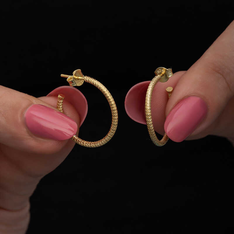 Gümüş Gold Kalemli Halka Kadın Küpe – Bütünlüğün Simgesi | 925 Ayar