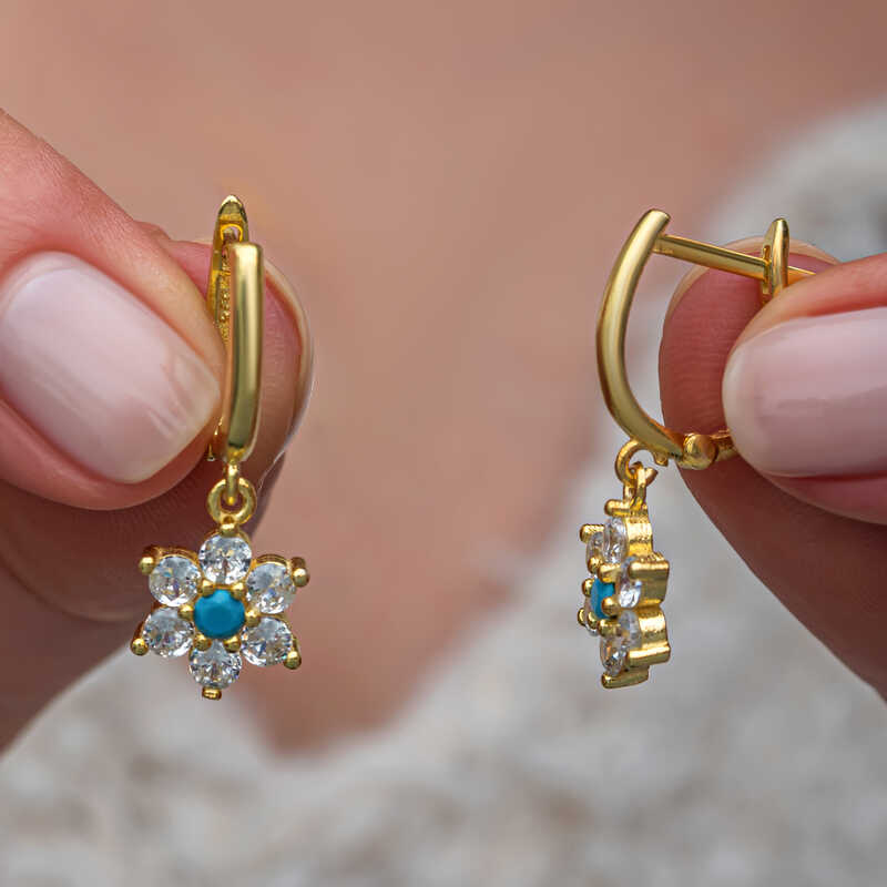 Gümüş Mavi Taşlı Gold Çiçek Kadın Küpe – Solmayan Bahar | 925 Ayar