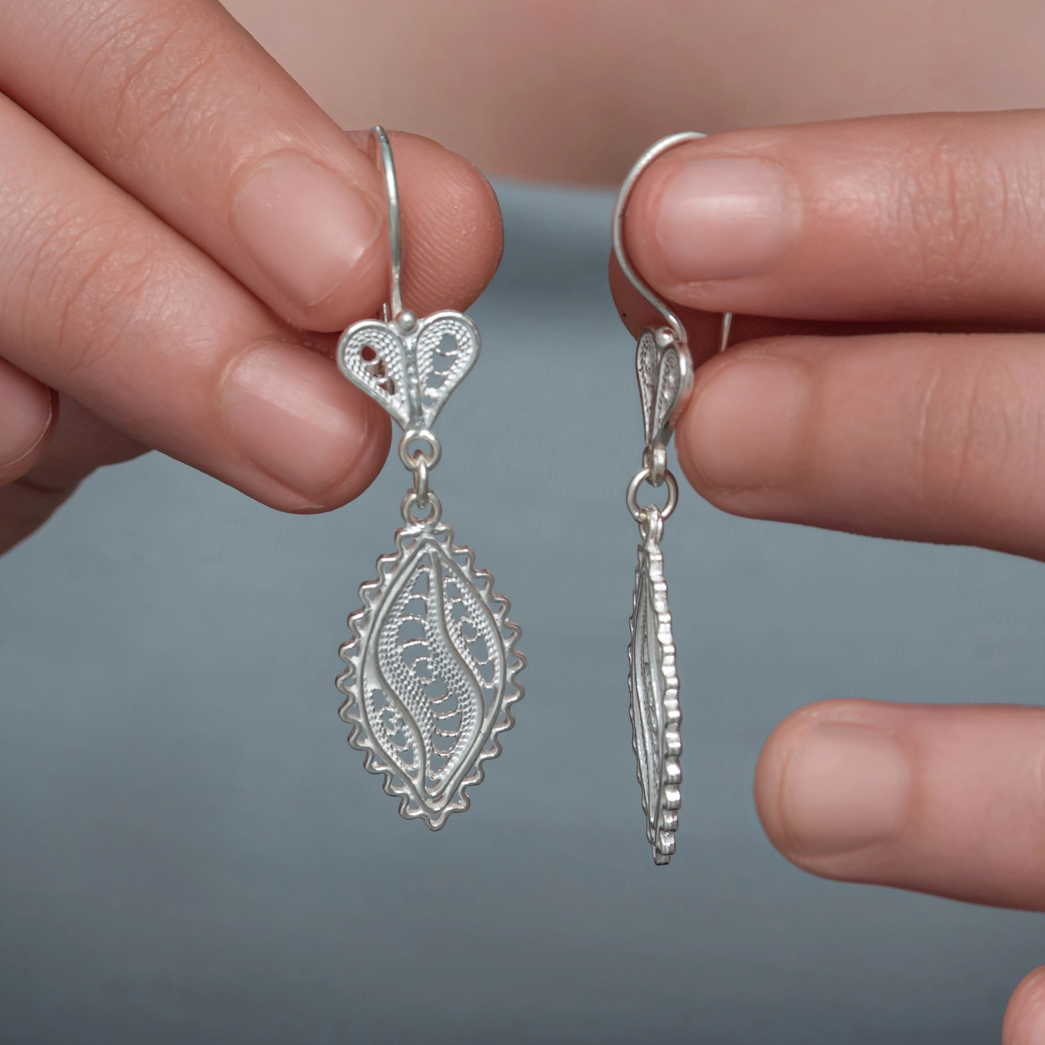 Gümüş Zarif Yaprak Telkari Kadın Küpe – Doğanın Yenilenmesi | 925 Ayar | 1,3 cm 5 cm 4,7 gr