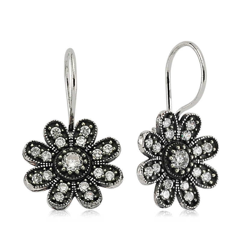 Gümüş Sallantılı Çiçek Küpe – Solmayan Bahar | 925 Ayar | 1,7 cm 2,8 cm 4 gr