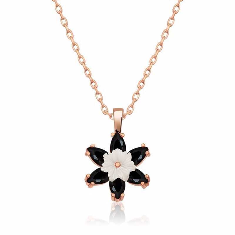Gümüş Rose Siyah Lotus Çiçeği Kolye – Arınmanın Simgesi | 925 Ayar