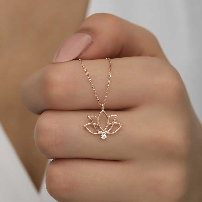 Gümüş Rose Lotus Çiçeği Kadın Kolye – Arınmanın Simgesi | 925 Ayar