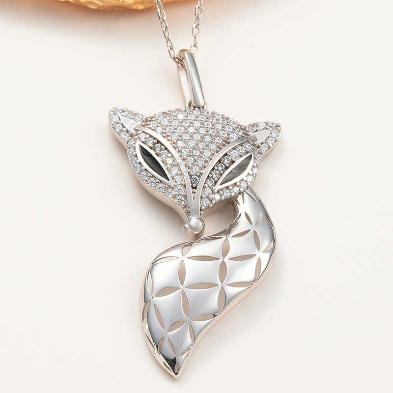Gümüş Tilki Kadın Kolye – Günlük Şıklık | 925 Ayar | 2,2 cm 3,8 cm 4,8 gr