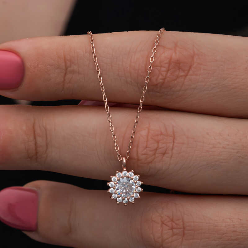 Gümüş Rose Minimal Yuvarlak Anturaj Kadın Kolye – Sade Şıklık | 925 Ayar