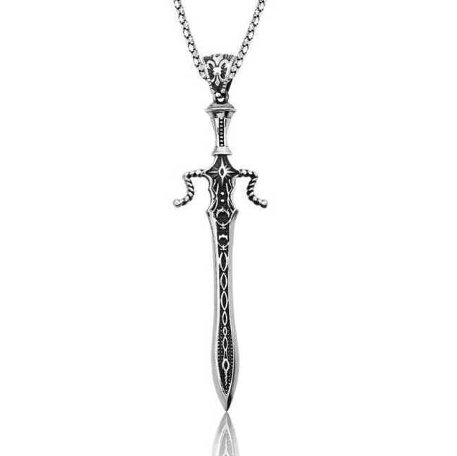 Gümüş Kılıç Kolye – Yiğitliğin Simgesi | 925 Ayar | 2 cm 7 cm 11 gr 55 cm