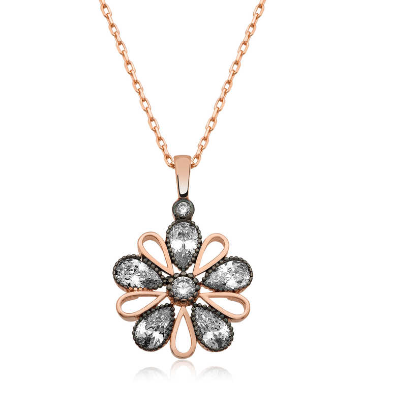Gümüş Rose Elmas Montür Çiçek Bayan Kolye – Solmayan Bahar | 1,5 cm 2 cm 2 gr