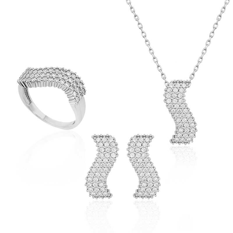 Gümüş Beyaz Taşlı Su Yolu Bayan Set – Kesintisiz Işıltı | 925 Ayar | 0,7 cm 1,8 cm 9 gr